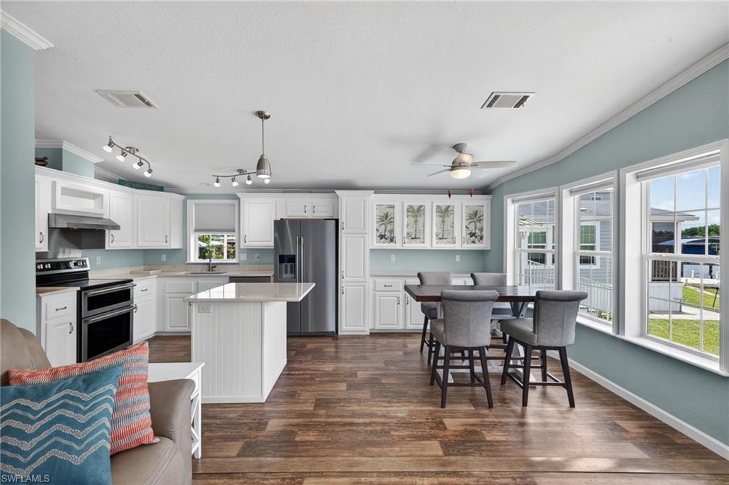 ORANGE HARBOR MOBILE HOME PARK - Residential