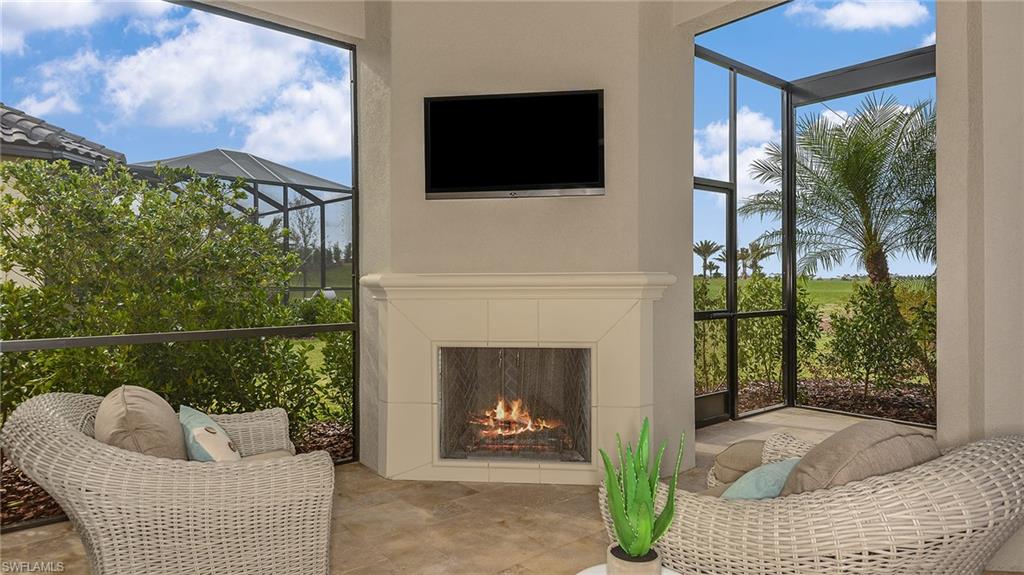PEBBLE POINTE - Residential