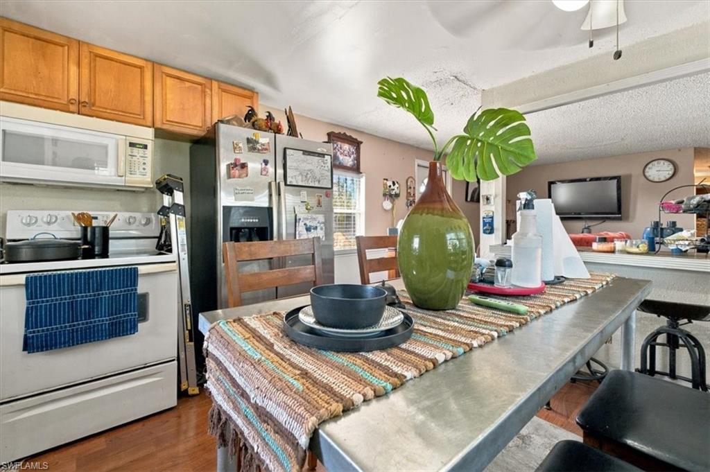 MONTURA RANCH ESTATES - Residential