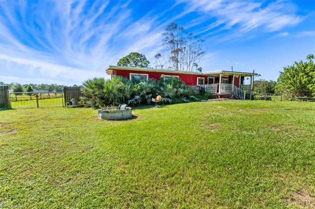 MONTURA RANCH ESTATES - Residential