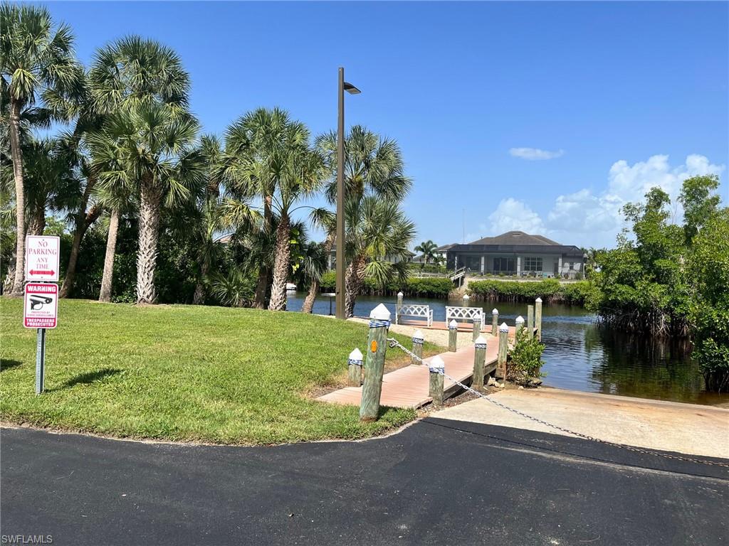 ISLAND PARK WOODS - Residential
