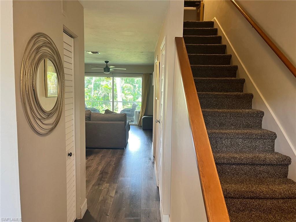 ISLAND PARK WOODS - Residential