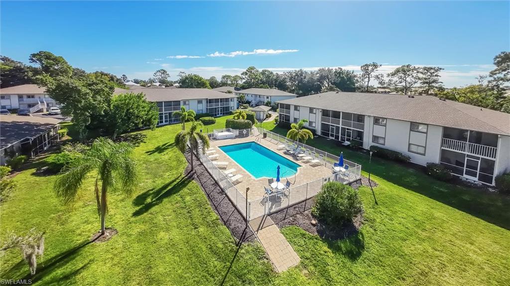 NAPLES TRACE - Residential