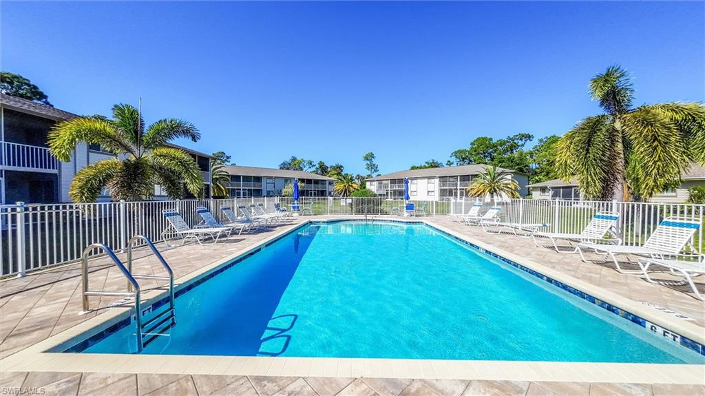 NAPLES TRACE - Residential