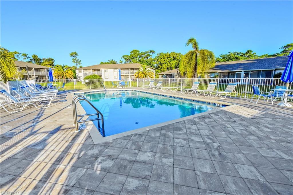 NAPLES TRACE - Residential
