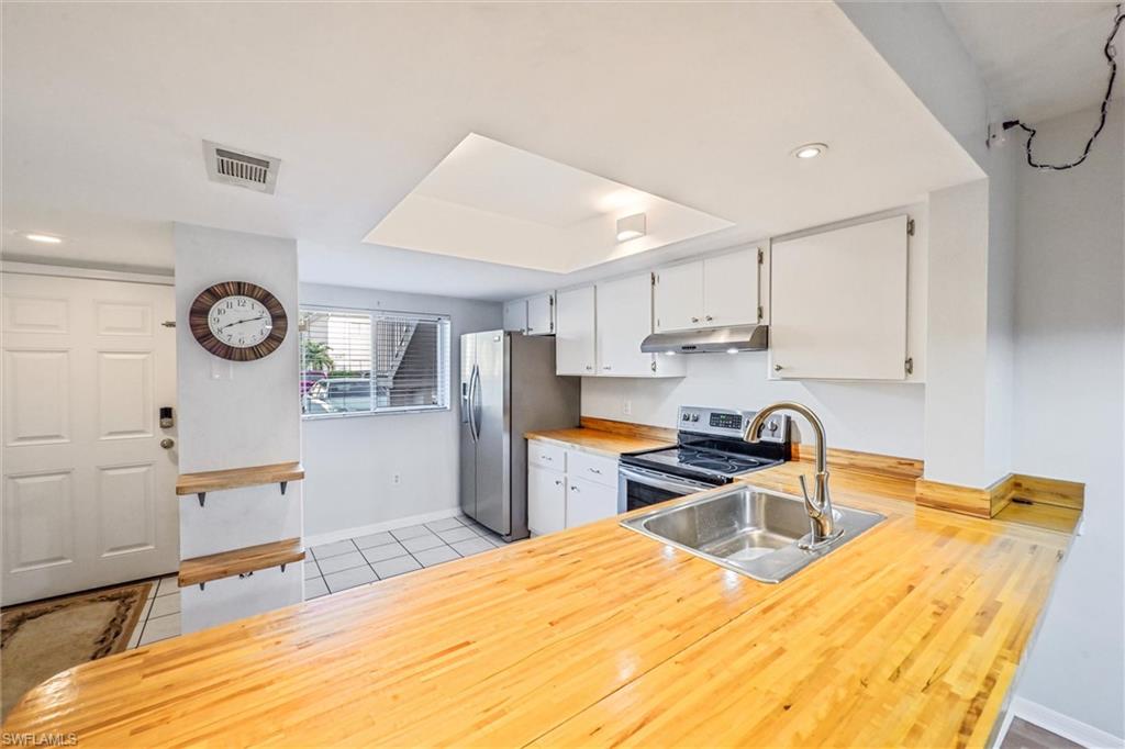 NAPLES TRACE - Residential