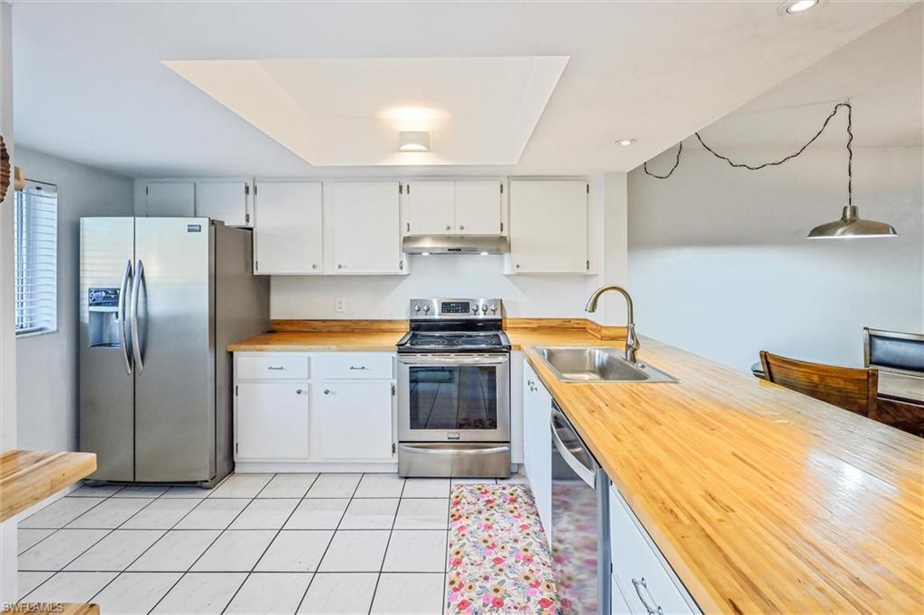 NAPLES TRACE - Residential