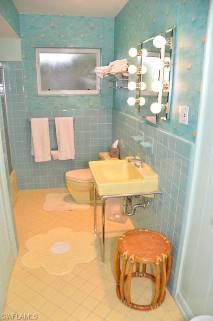 OLDE NAPLES - Residential Lease