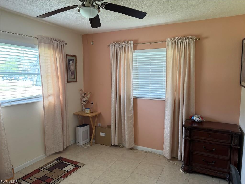 COUNTRY CLUB GARDENS - Residential