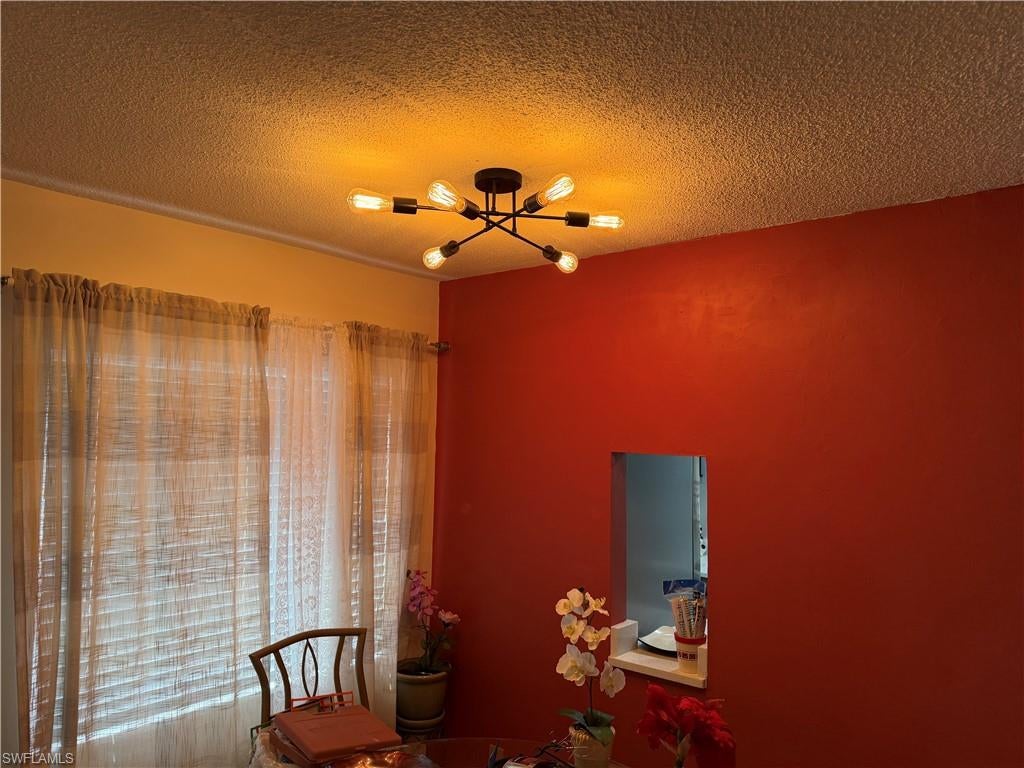 COUNTRY CLUB GARDENS - Residential