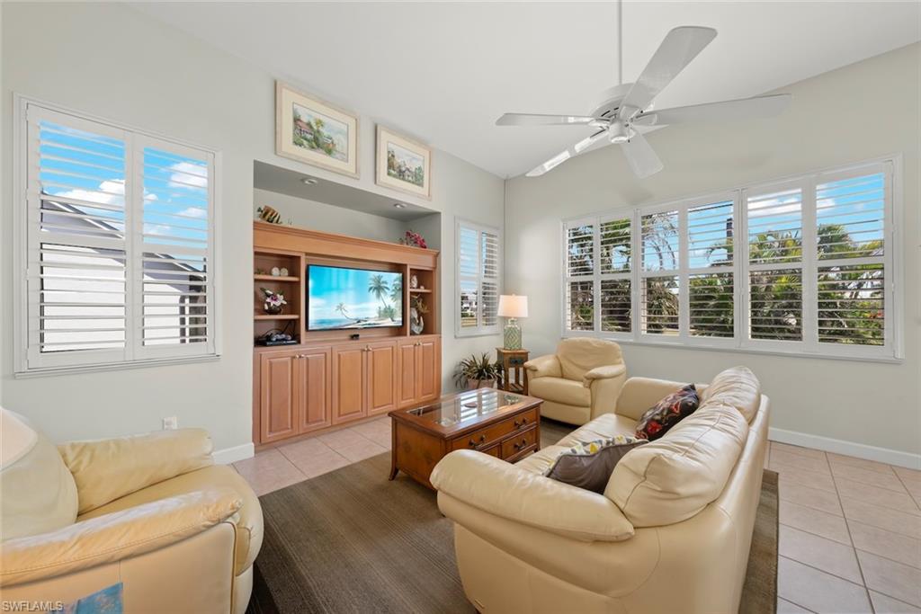 BEACHVIEW COUNTRY CLUB ESTATES - Residential