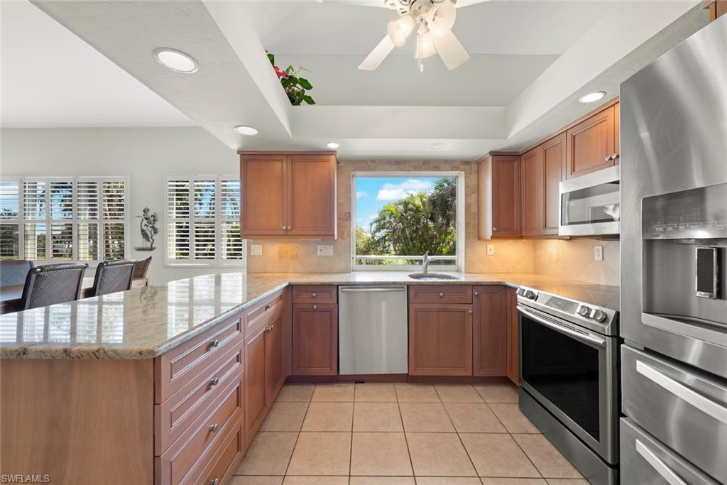 BEACHVIEW COUNTRY CLUB ESTATES - Residential