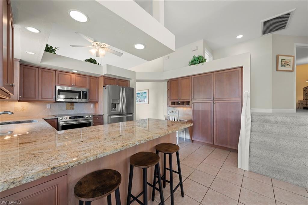 BEACHVIEW COUNTRY CLUB ESTATES - Residential