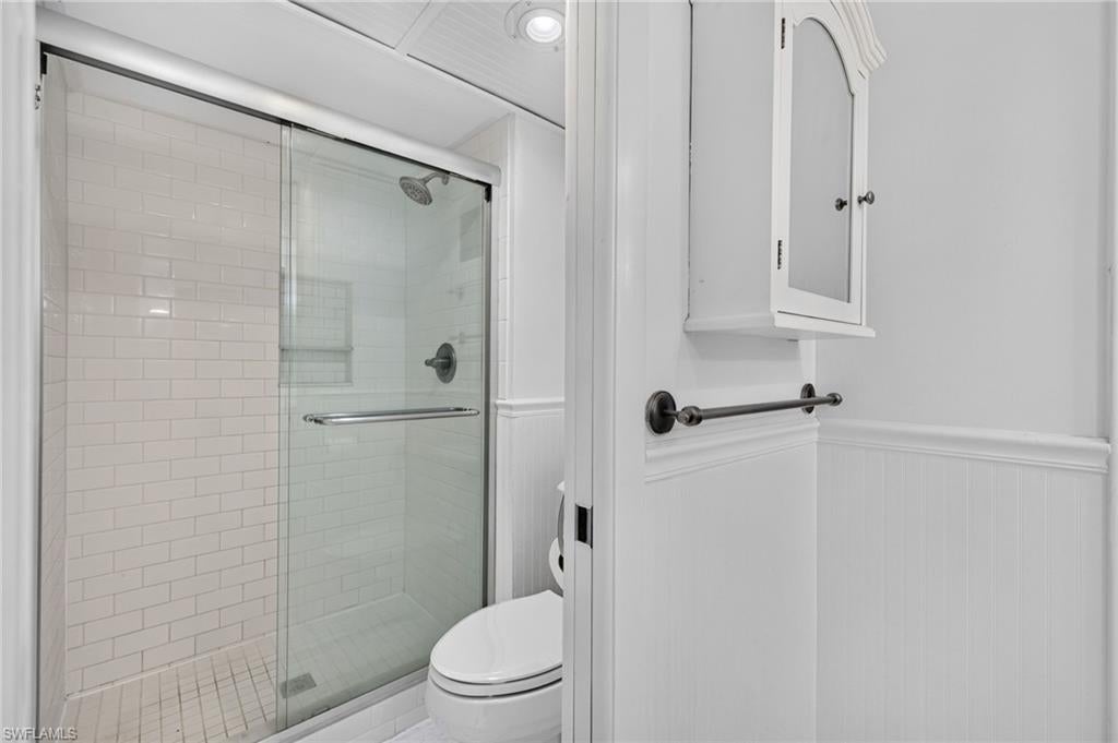 CATALINA - Residential Lease