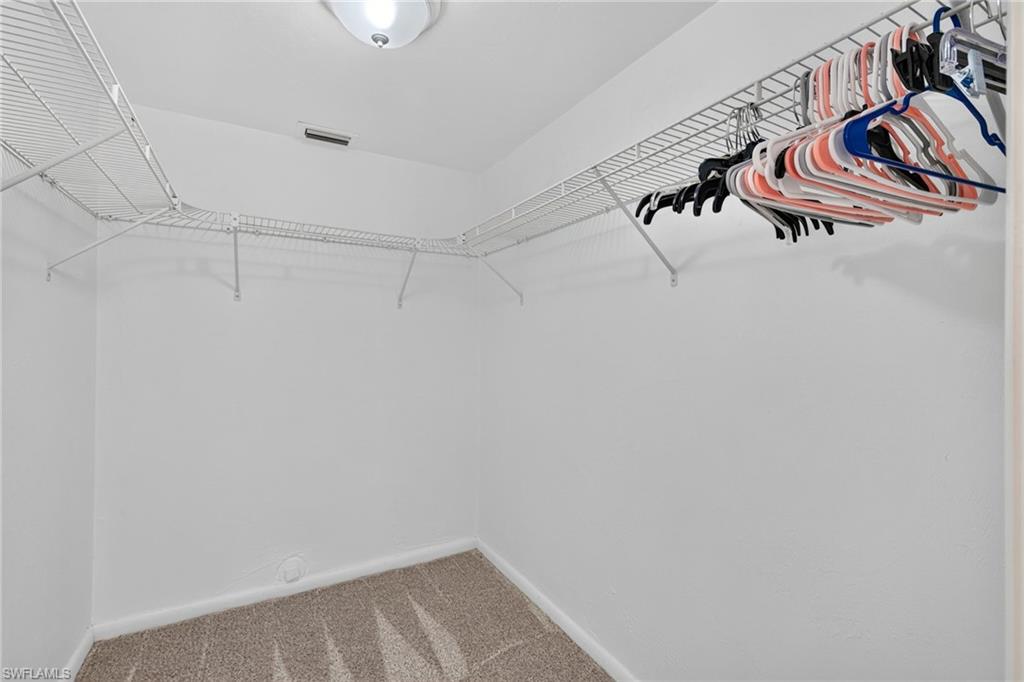 CATALINA - Residential Lease