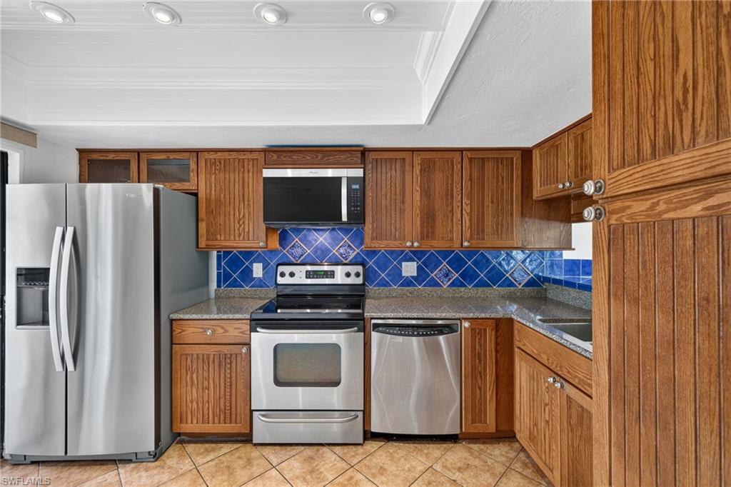 CATALINA - Residential Lease