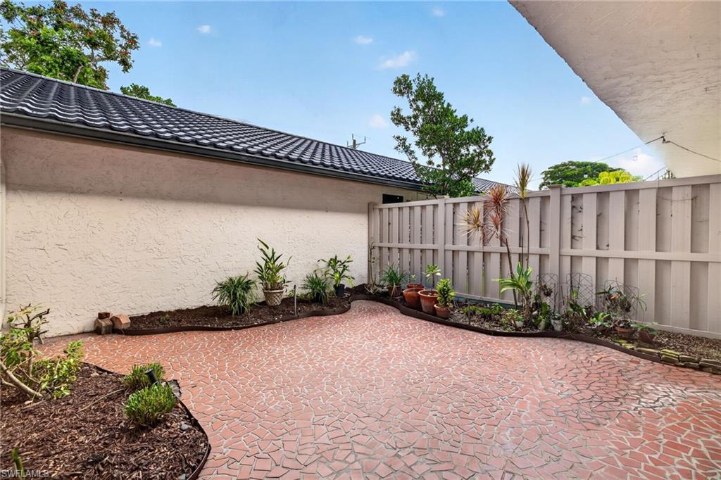 CATALINA - Residential Lease