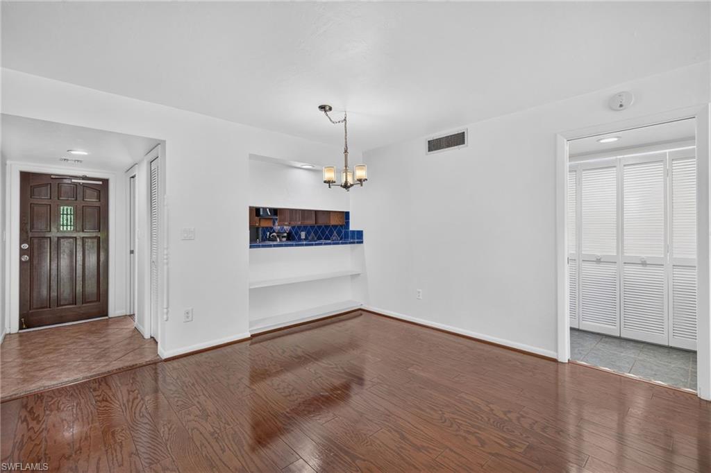 CATALINA - Residential Lease