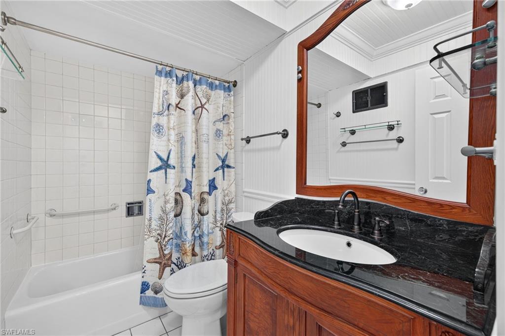 CATALINA - Residential Lease
