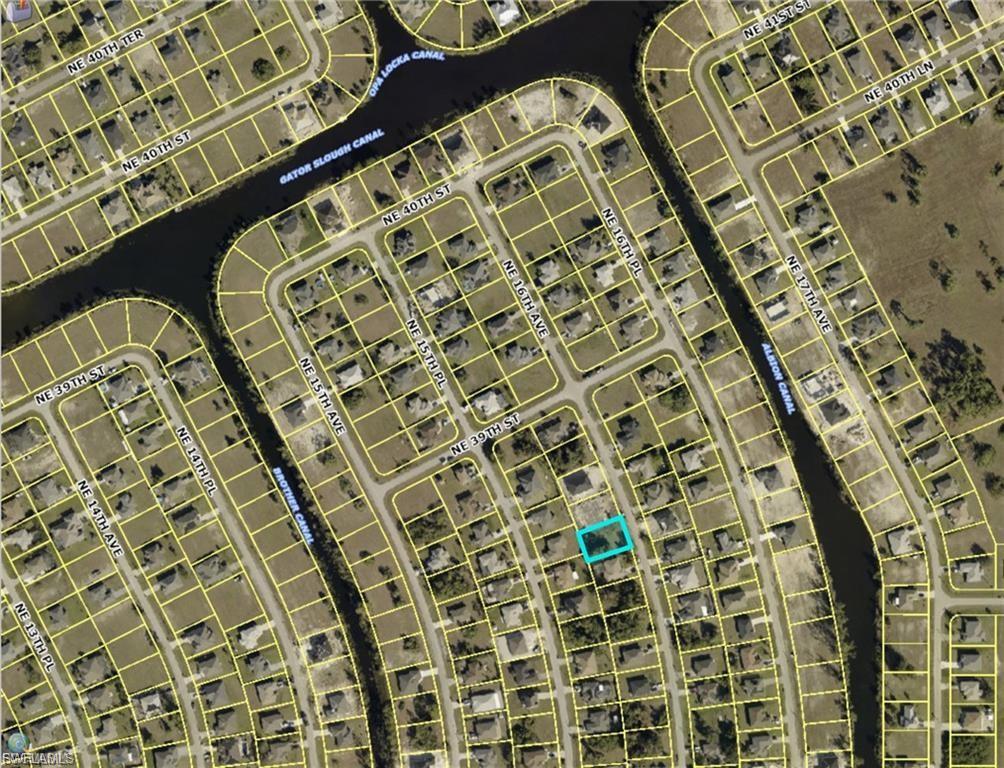 CAPE CORAL - Land