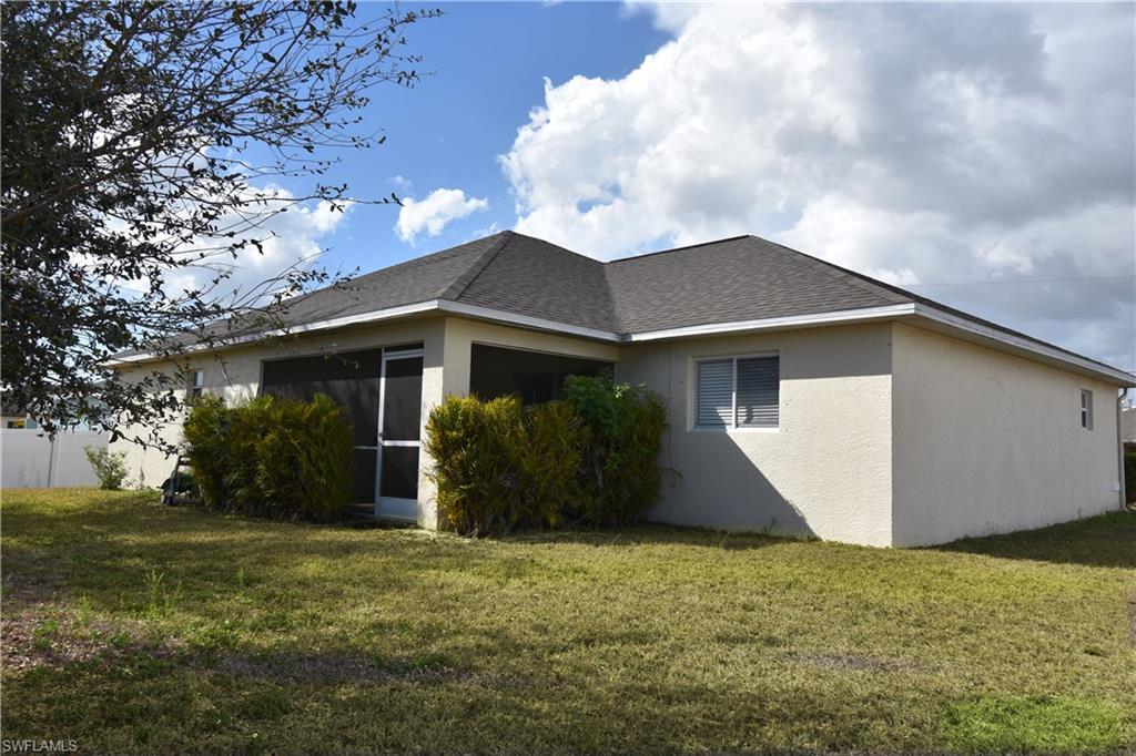 CAPE CORAL - Residential