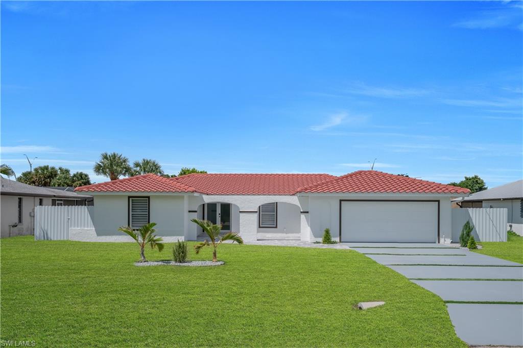 CAPE CORAL - Residential