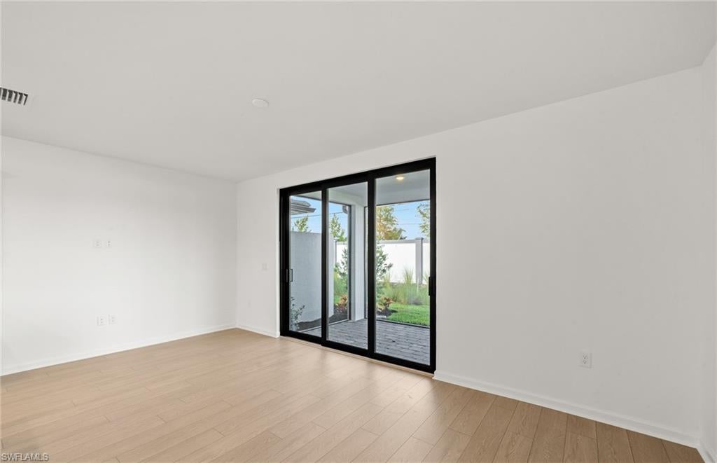 SOLIS GRANDE - Residential