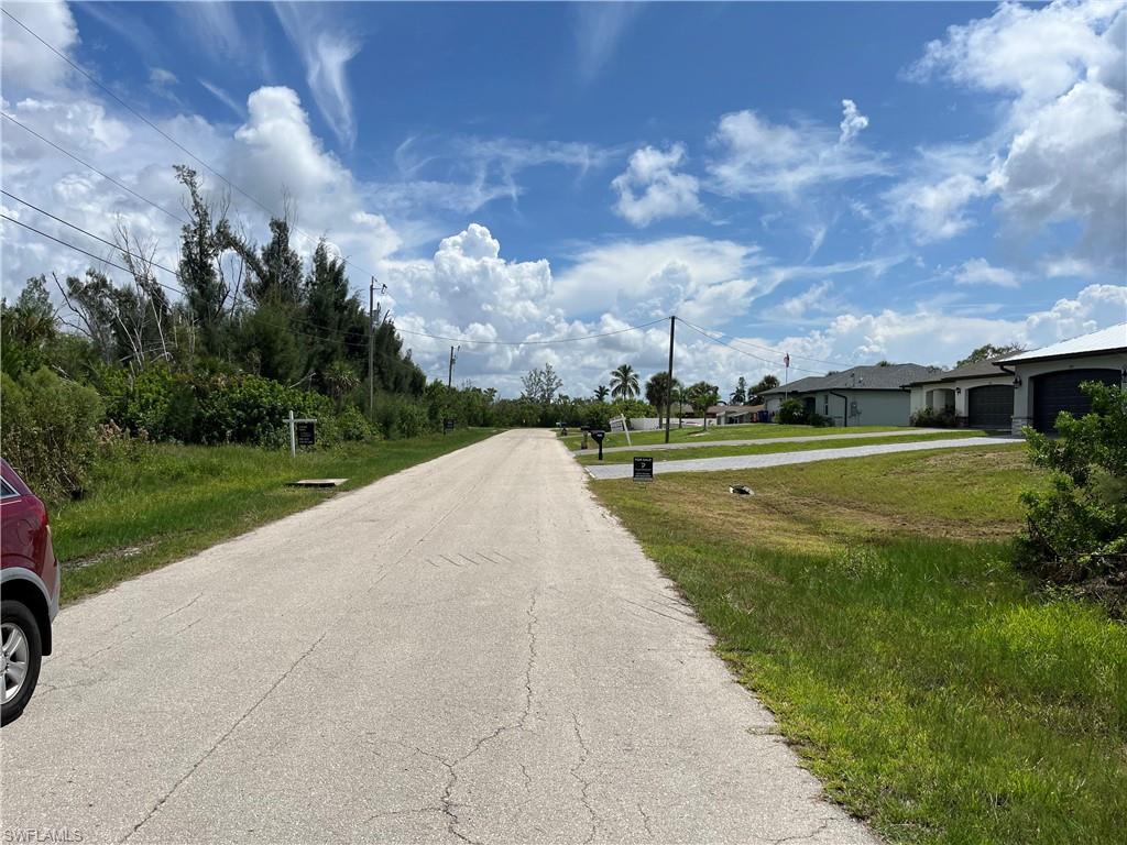 PINE ISLAND TROPICAL HOMESITES - Land