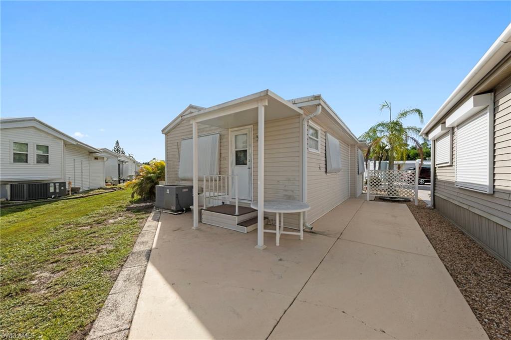 CYPRESS BEND RV RESORT - Residential