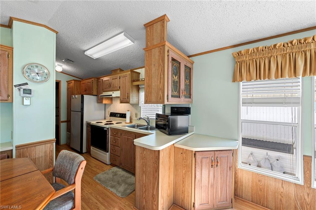 CYPRESS BEND RV RESORT - Residential