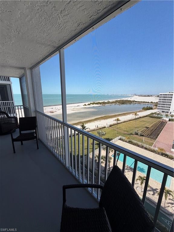 CRECIENTE CONDO NORTH - Residential