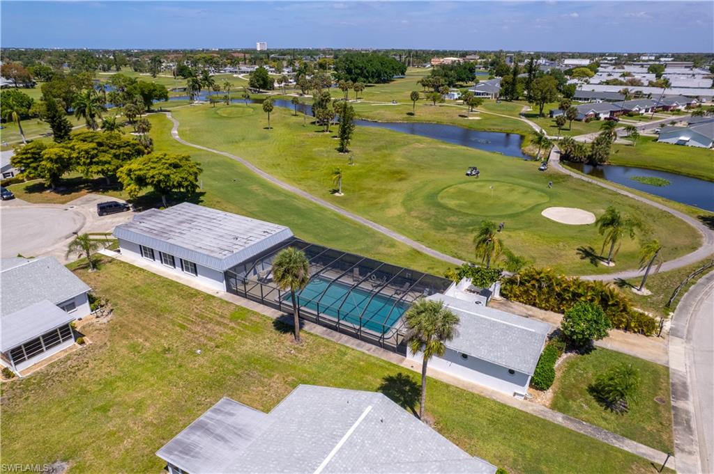 MYERLEE ESQUIRE COURTS CONDO - Residential