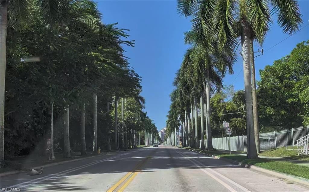 FORT MYERS - Land