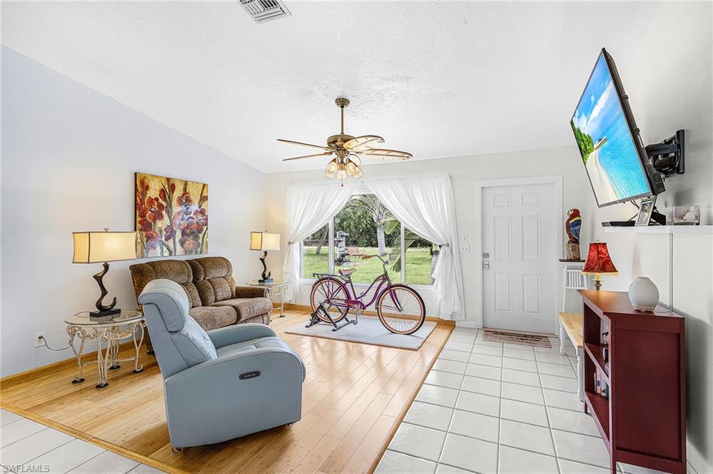 KREAMERS AVOCADO SUBD - Residential