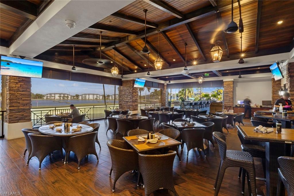 FAIRWAY ISLES - Residential