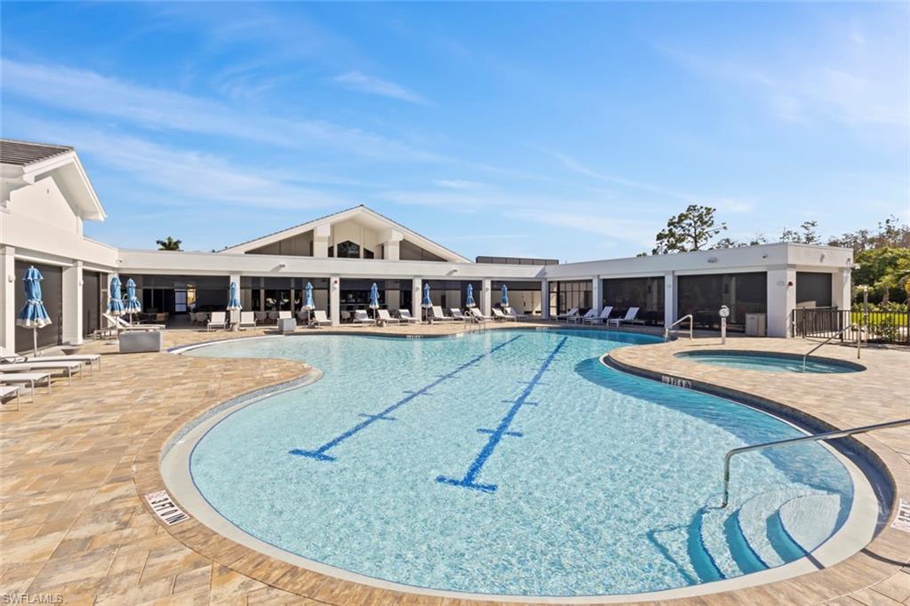 FAIRWAY ISLES - Residential
