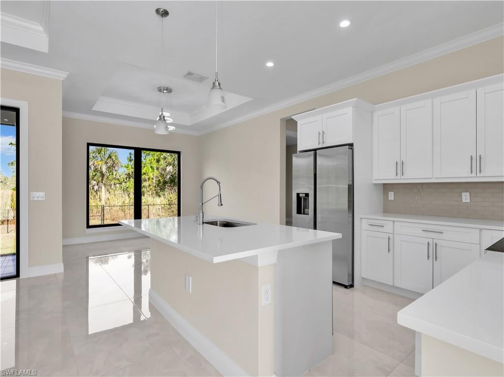 GOLDEN GATE ESTATES - Residential
