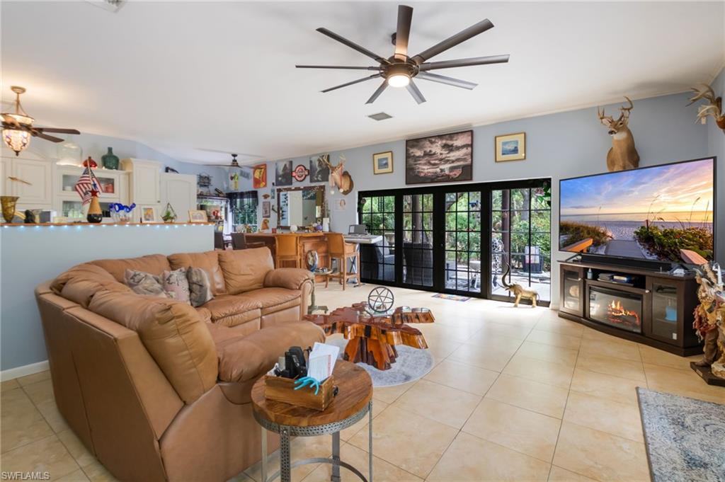 BAYSHORE ESTATES SUBDIVISION - Residential