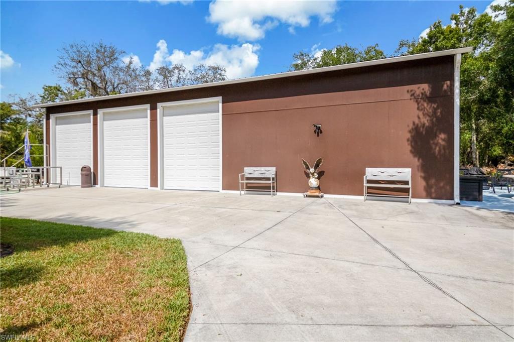 BAYSHORE ESTATES SUBDIVISION - Residential