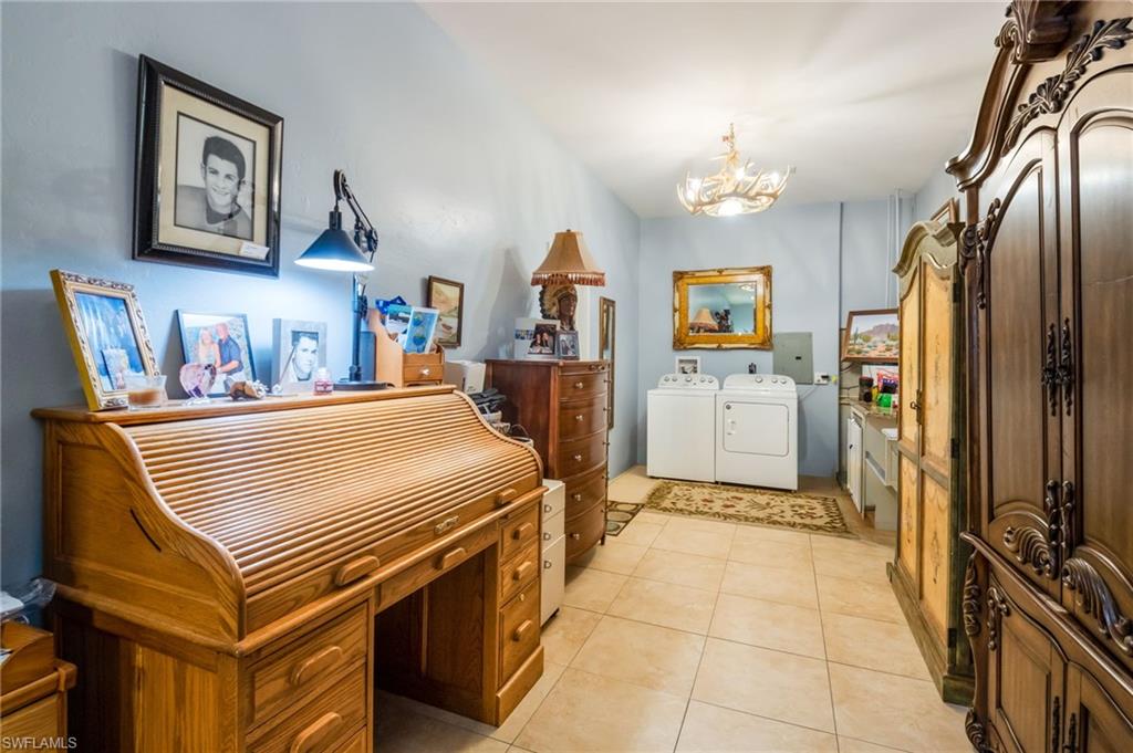 BAYSHORE ESTATES SUBDIVISION - Residential