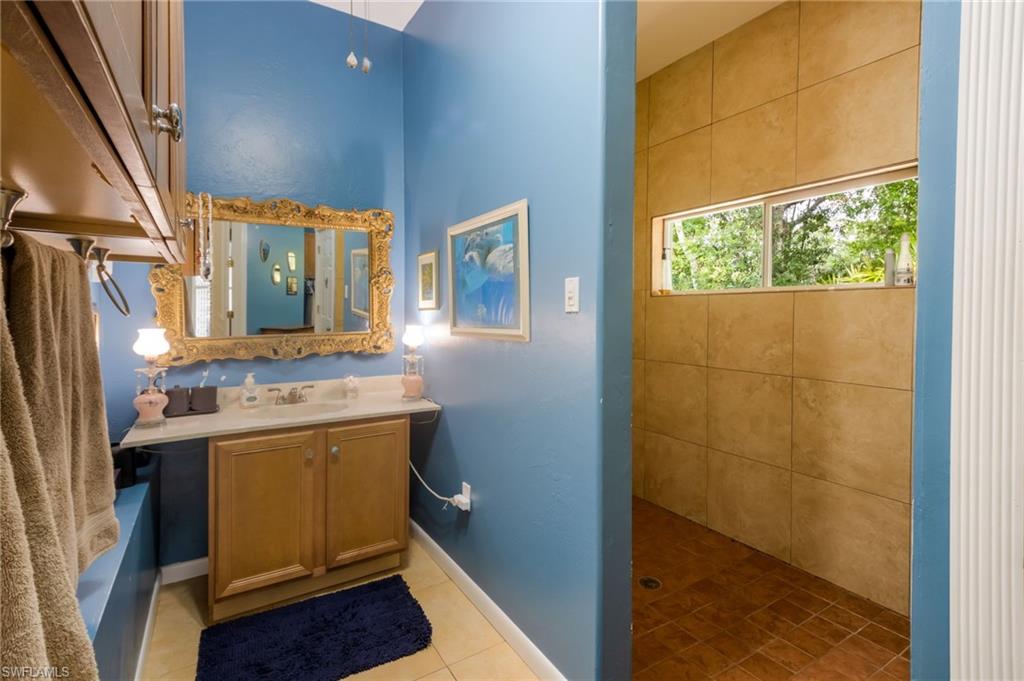 BAYSHORE ESTATES SUBDIVISION - Residential