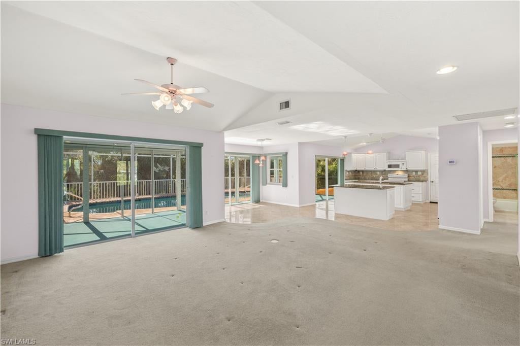 EAST ROCKS - Residential