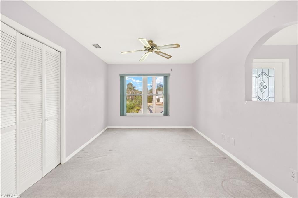 EAST ROCKS - Residential