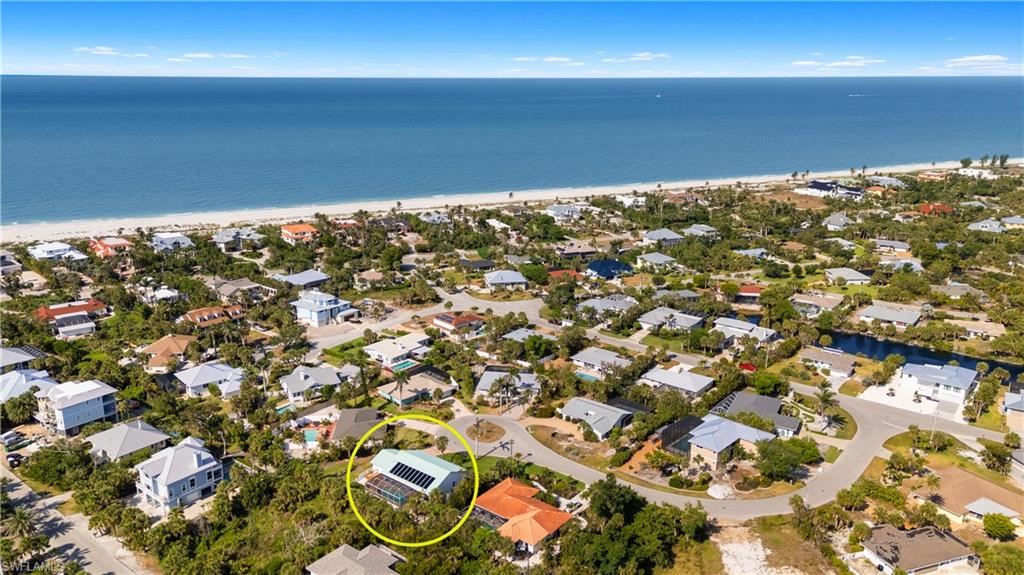 EAST ROCKS - Residential