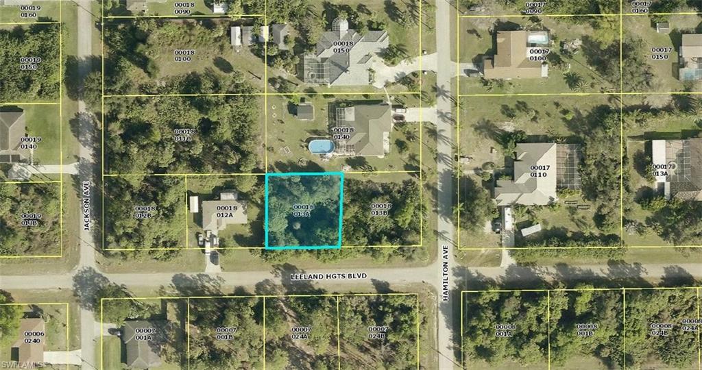 Located inside Country Club Estates this lot is waiting for you to build your Dream Home or Investment Home. The seller of this lot has a relative selling the corner lot right next to this one.