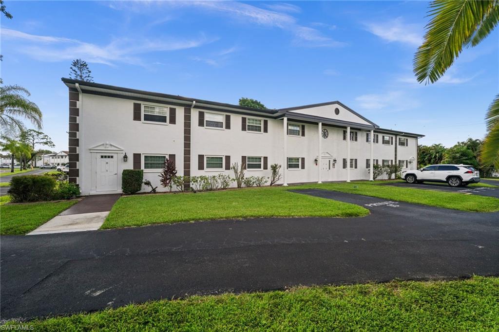 FOXMOOR CONDO - Residential