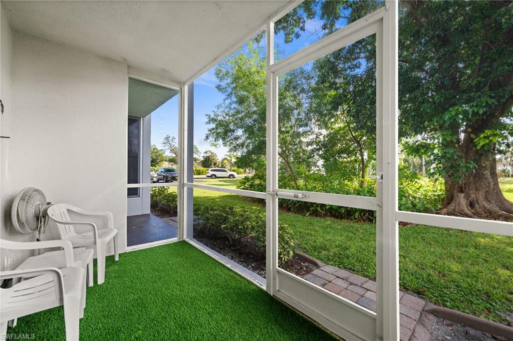 FOXMOOR CONDO - Residential