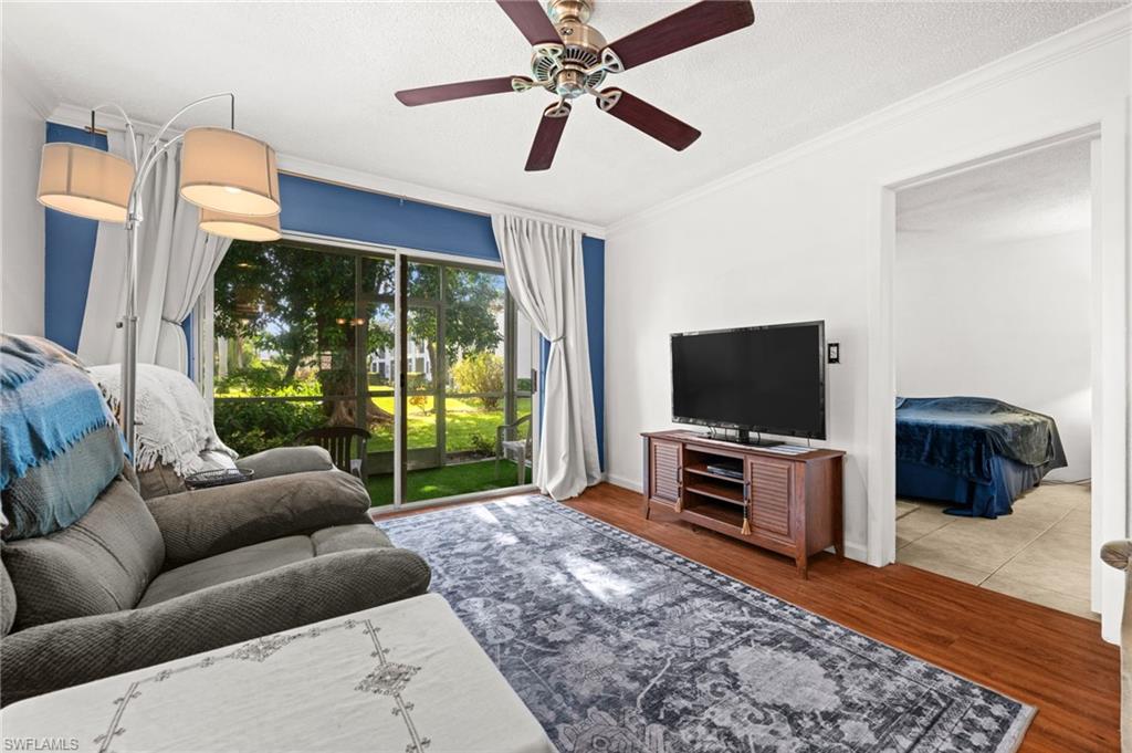 FOXMOOR CONDO - Residential