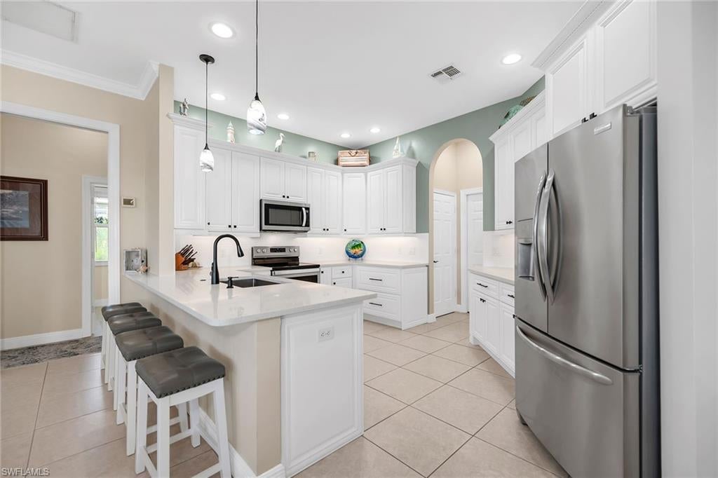 ROYAL PALM GOLF ESTATES - Residential