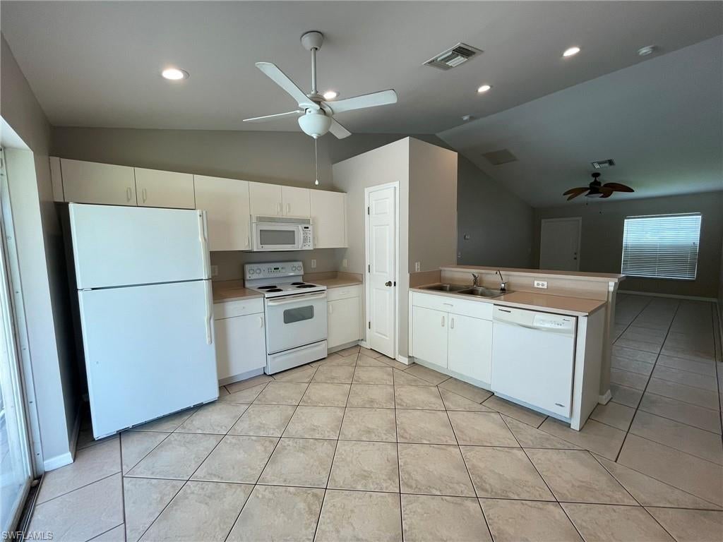 CAPE CORAL - Residential Lease
